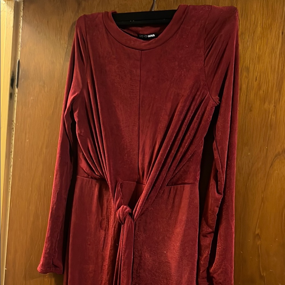 Elegant Red Long-Sleeve Dress